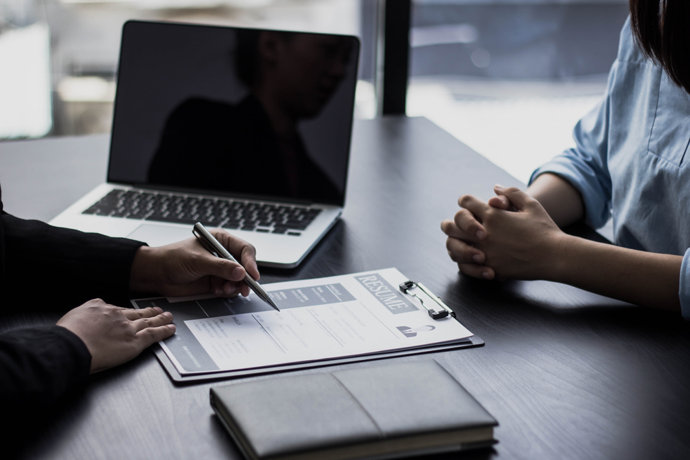 Building a Financial Safety Net Before Moving Abroad