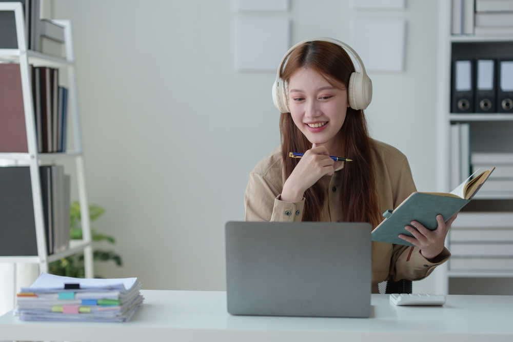 How Foreign Workers Are Getting USA Job Scholarships with No Connections And How You Can Too!