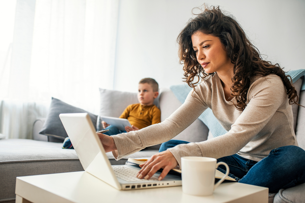 Understanding Family Sponsorship Visas for Canada and the USA