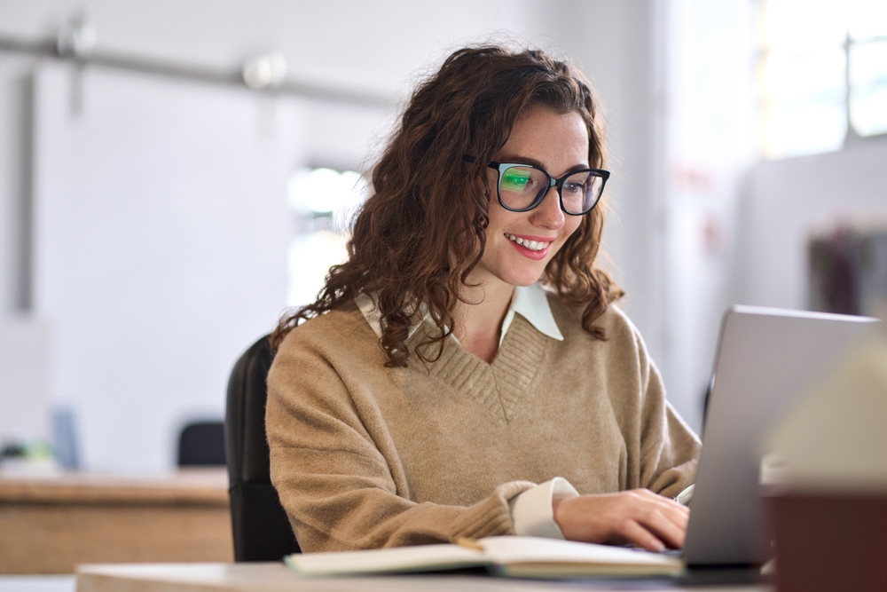 How to Build a 6-Figure Remote Career from Any Country