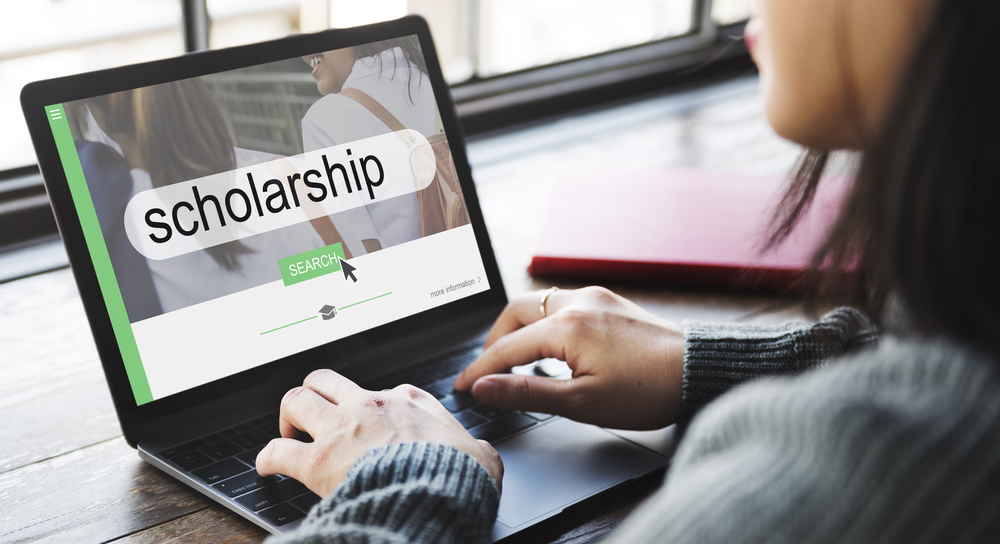 Guide to Finding Scholarship Opportunities in the USA