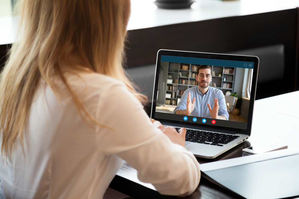 Mastering the Art of Virtual Interviews
